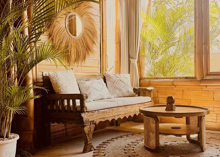 Casa Bamboo 4*