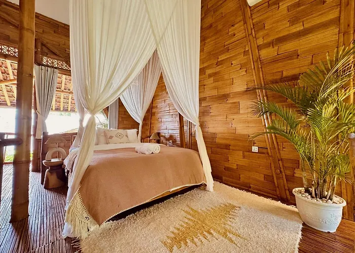 Casa Bamboo 4*
